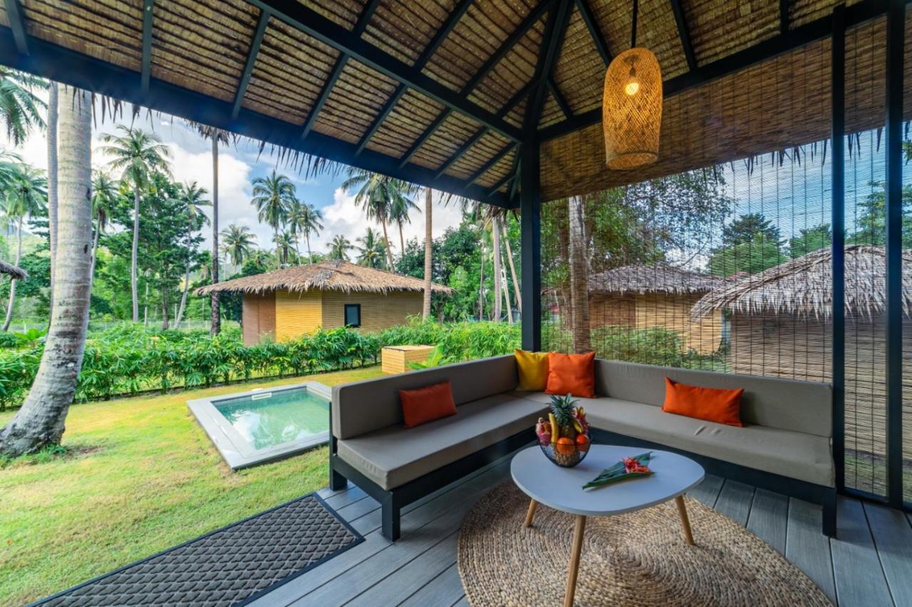 Suan Residence - Exotic And Contemporary Bungalows With Private Pool Чалоклум Екстериор снимка