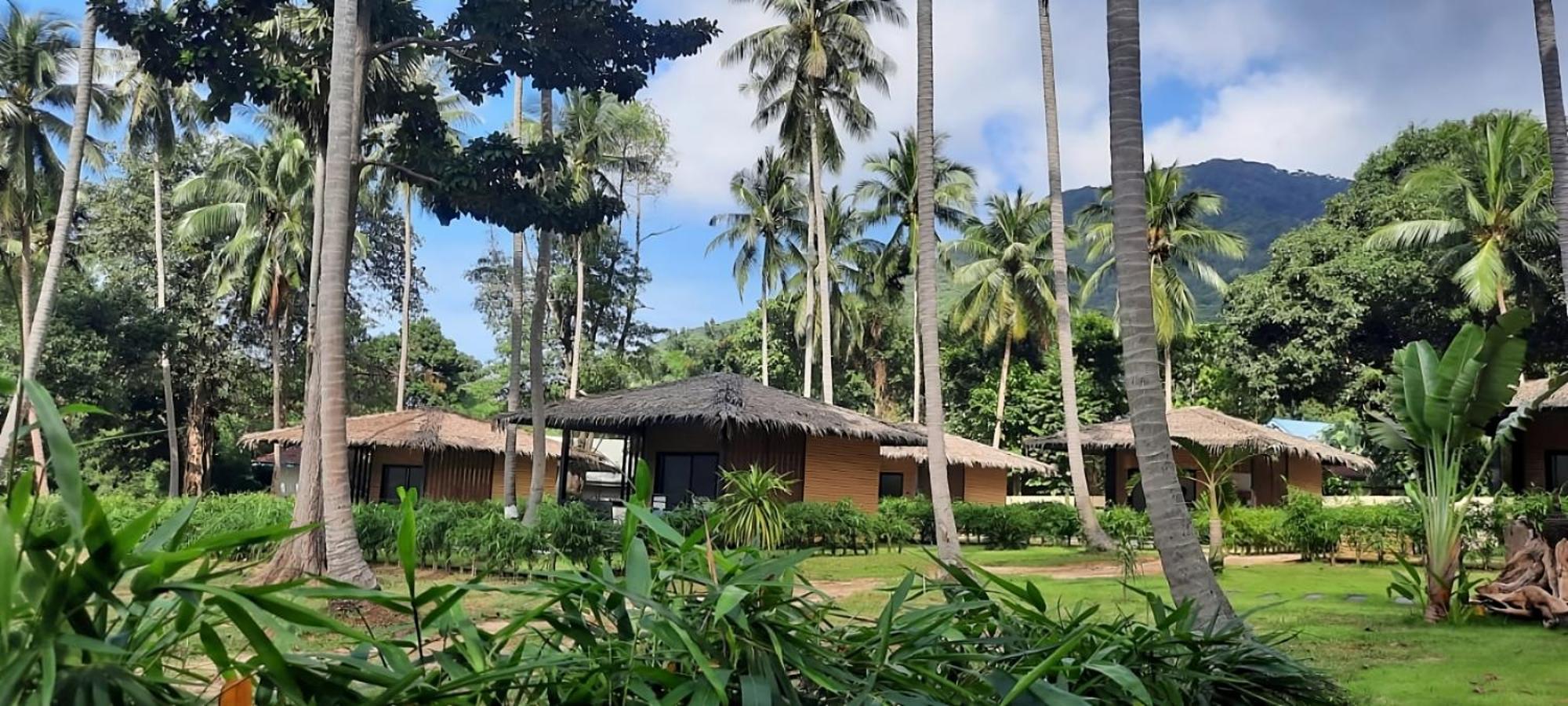 Suan Residence - Exotic And Contemporary Bungalows With Private Pool Чалоклум Екстериор снимка