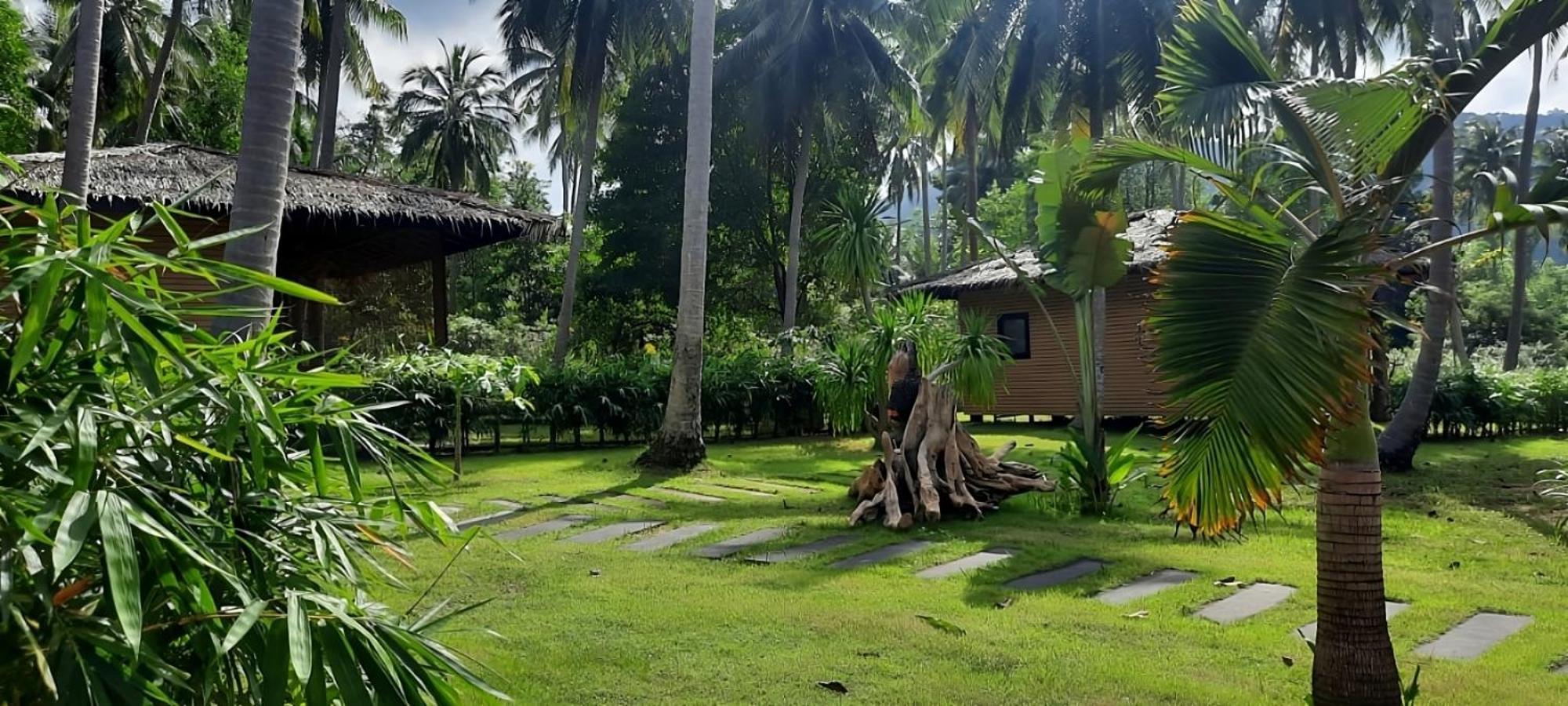 Suan Residence - Exotic And Contemporary Bungalows With Private Pool Чалоклум Екстериор снимка